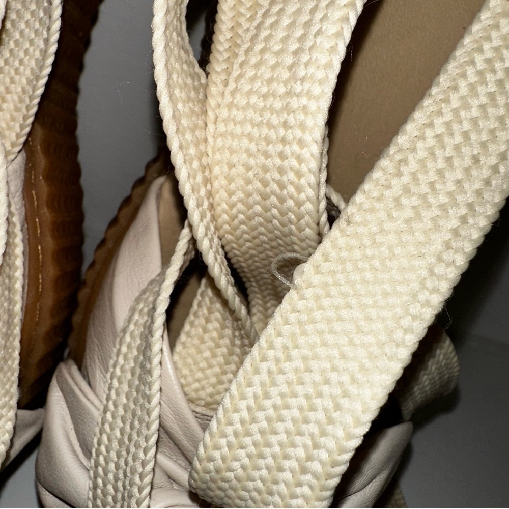 NWOT Fenty Chic Cream Platform Lace-Up Shoes - Picture 14 of 16